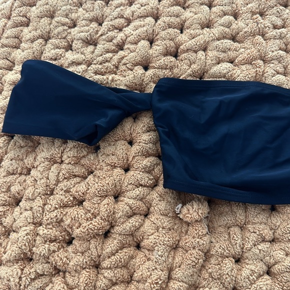 2 piece bikini - Picture 5 of 5